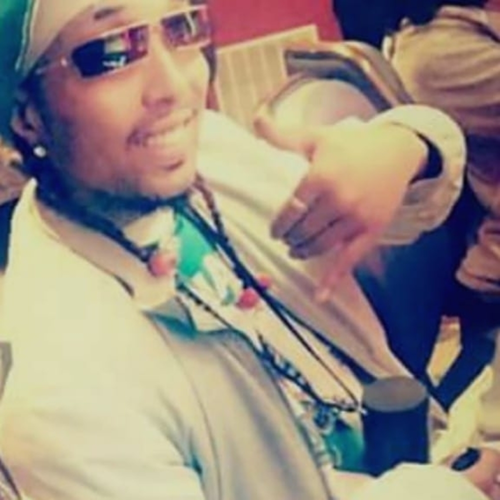 Meet your Posher, Larry